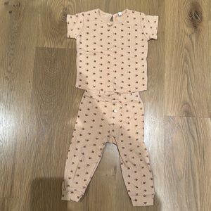 Quincy Mae short sleeve and pants set
